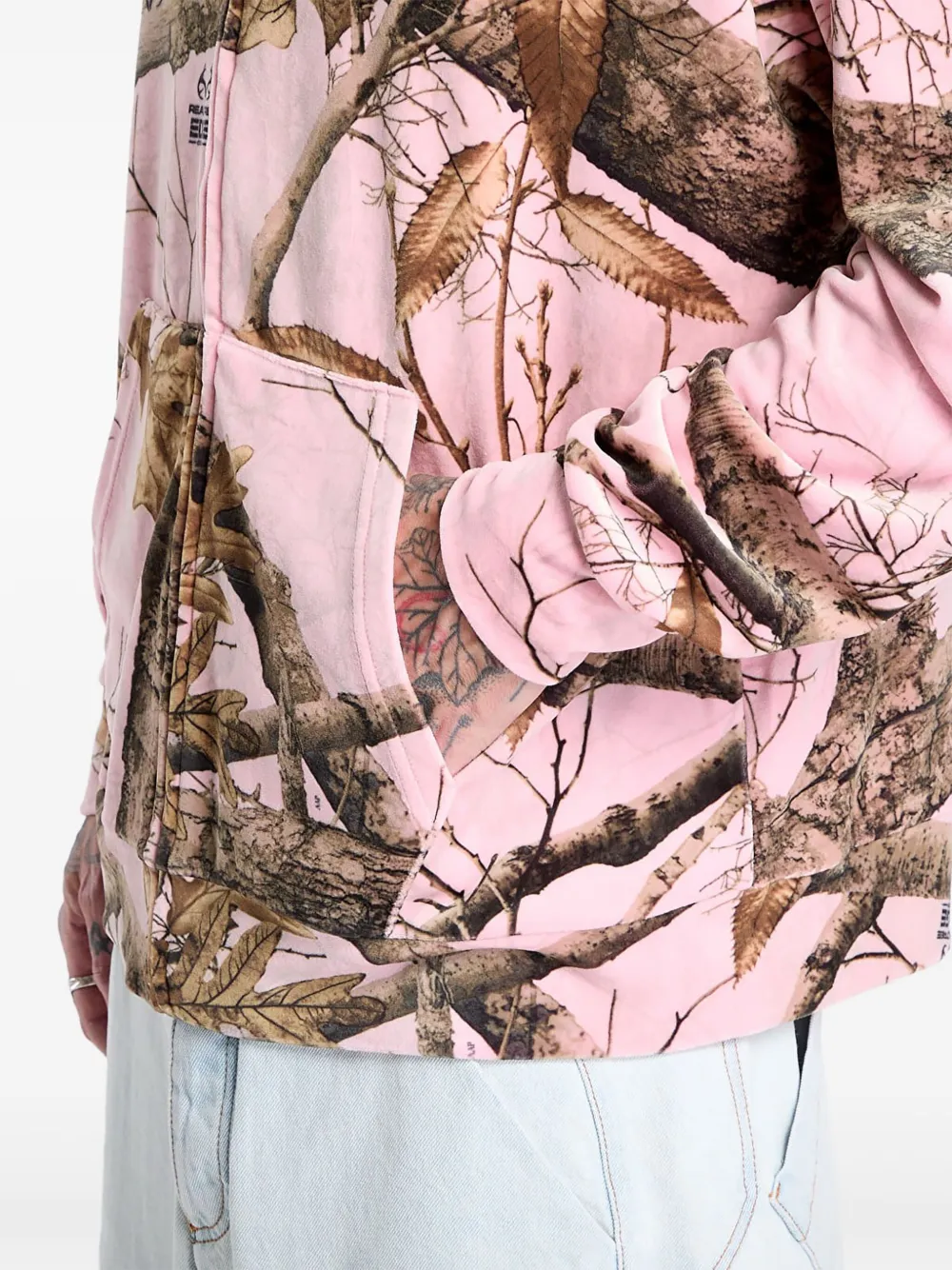 Pleasures Hoodie met boomprint en rits Roze