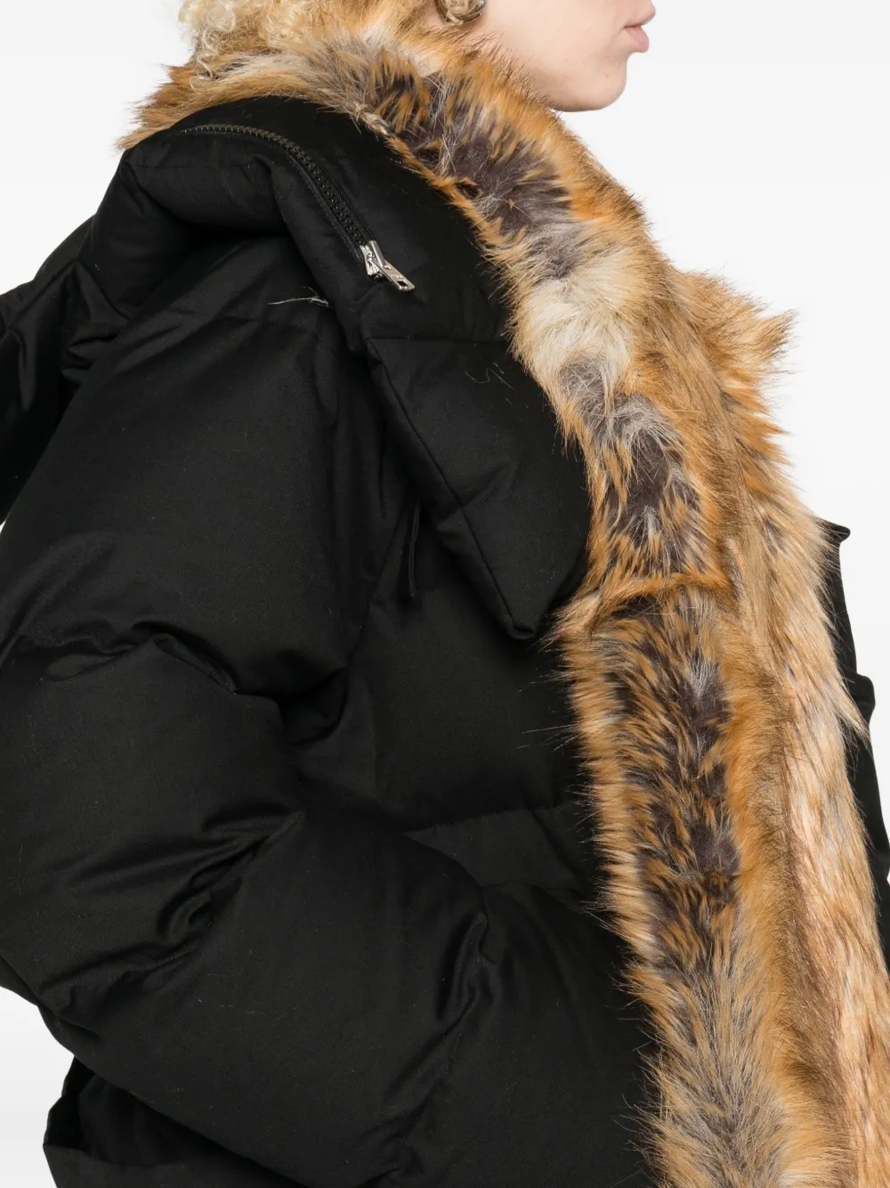 Ottolinger Trim-detail Long-sleeve Puffer Jacket In Black