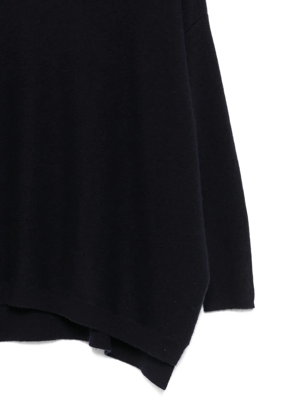 Kujten Cashmere Round-neck Sweater In Black