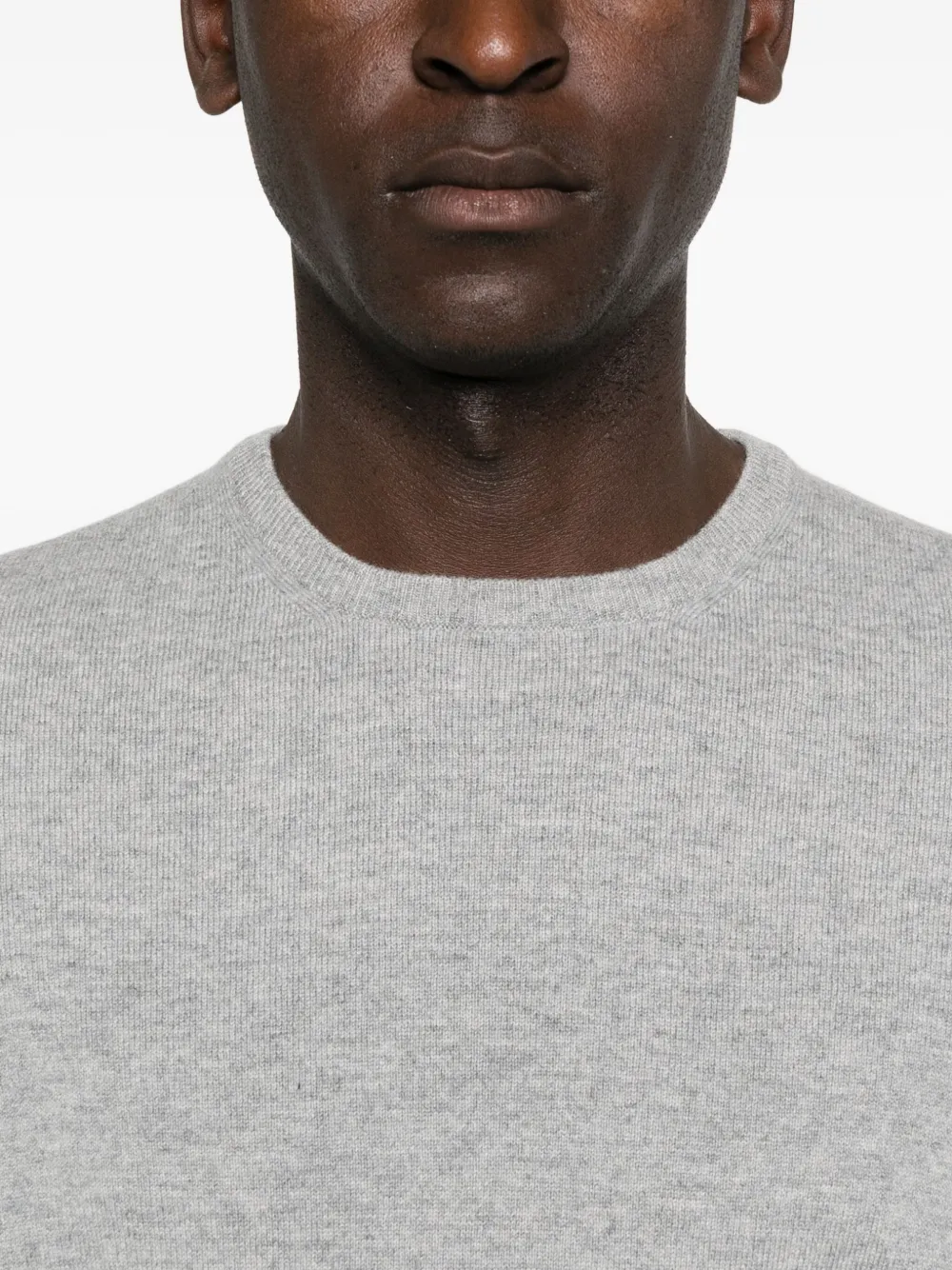 Fileria Round-neck Cashmere Sweater In Gray