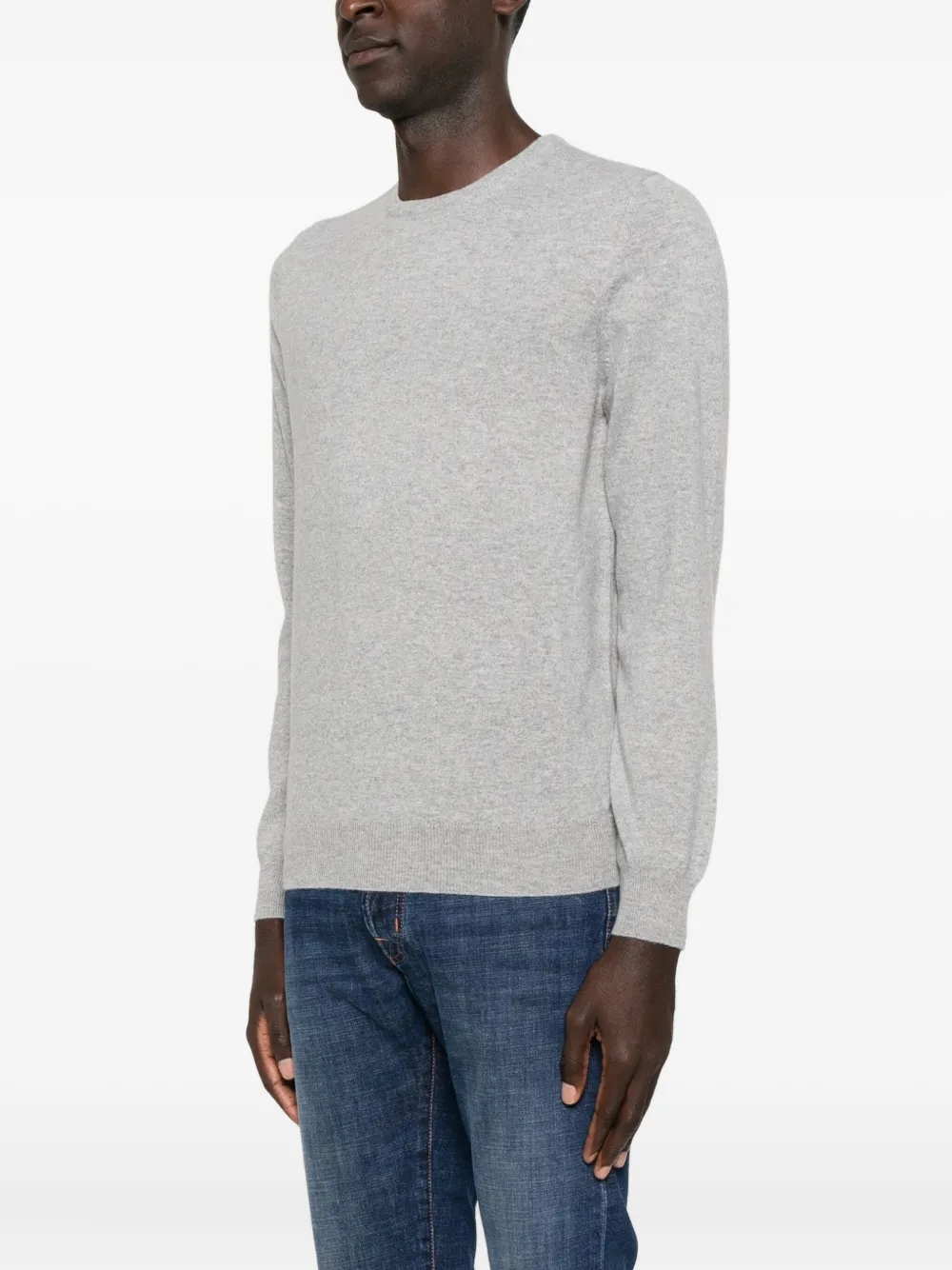 Fileria Round-neck Cashmere Sweater In Gray