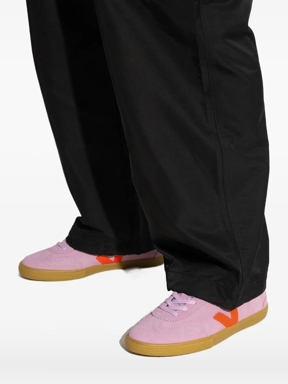 VEJA Suède sneakers met logo Paars