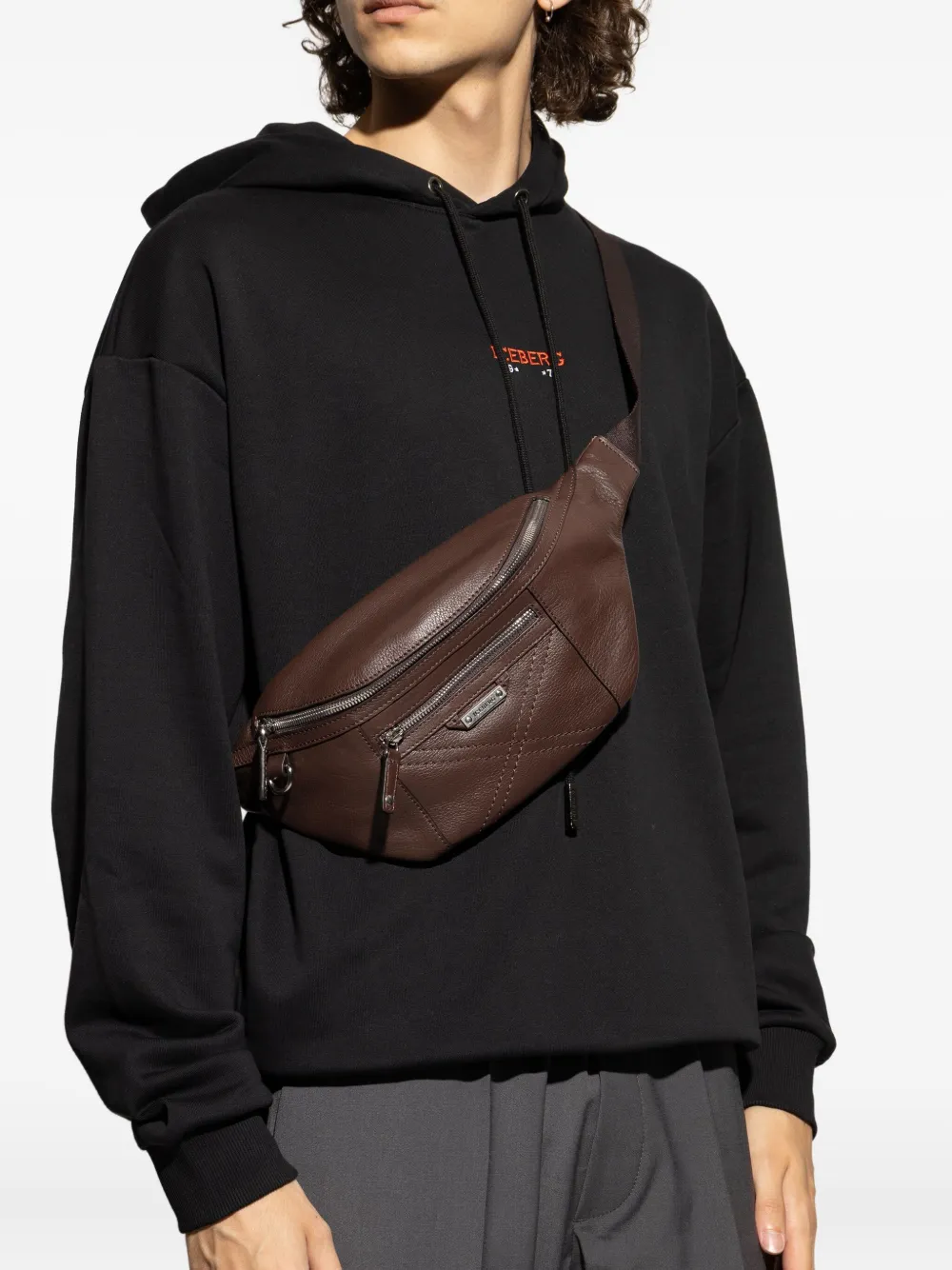 Iceberg zip leather belt bag | Image 2