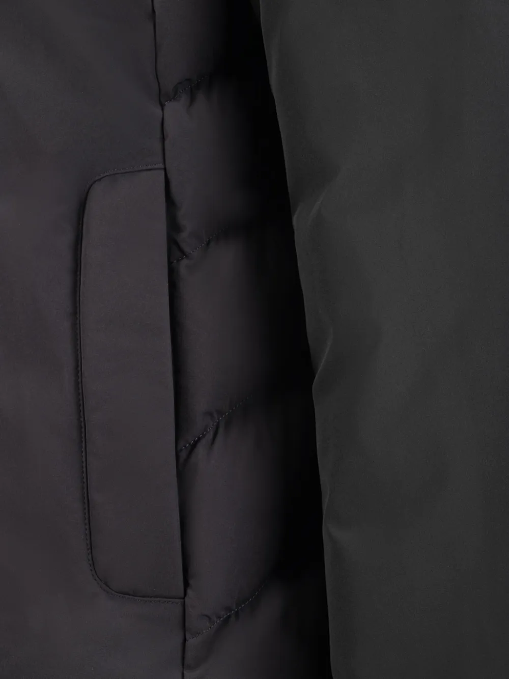 Cape Horn Hooded Quilted Coat In Black