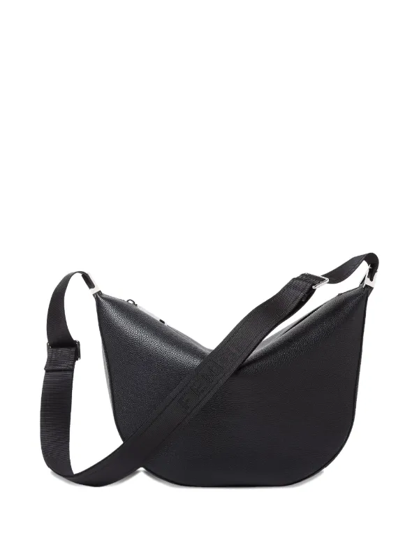 バッグ FENDI LOGO PLATE NYLON SHOULDER BAG FENDI logo-plaque Curved Shoulder Bag | Black | FARFETCH