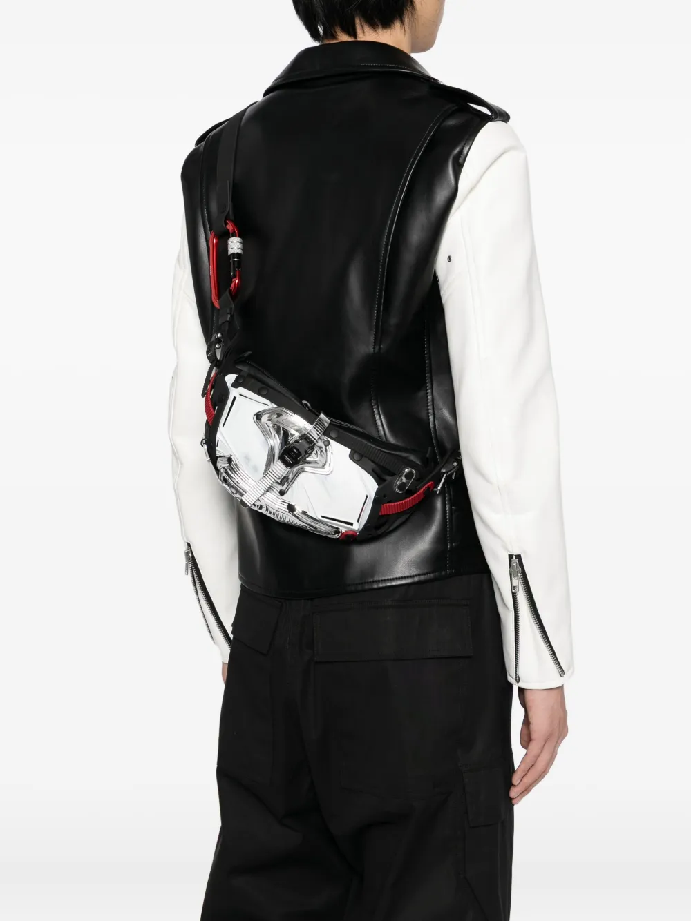 Innerraum Object I30 panelled crossbody bag | Men | Image 2