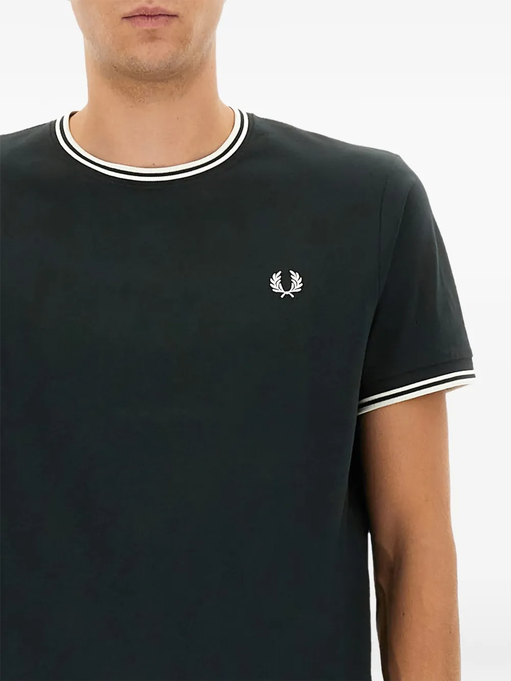 Fred Perry 로고 자수 반소매 티셔츠 | 티셔츠 | Image 2