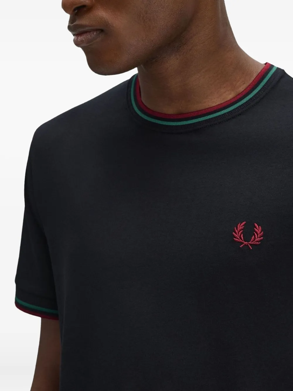 Fred Perry T-shirt met geborduurd logo Blauw