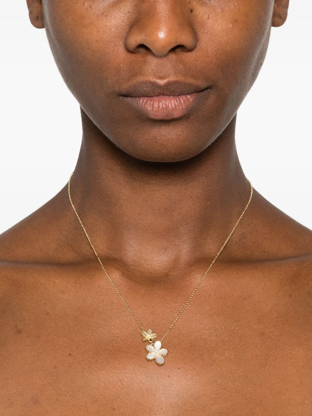 18k Yellow Gold Diamond And Mother Of Pearl Necklace