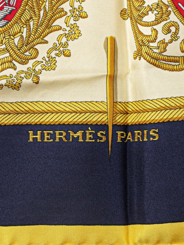 LES BIENFAITS PARIS エルメスシルクスカーフ LES BIENFAITS PARIS エルメスシルクスカーフ