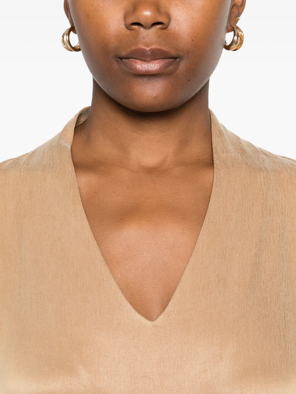 Dixie V-neck Short-sleeve Blouse In Neutral