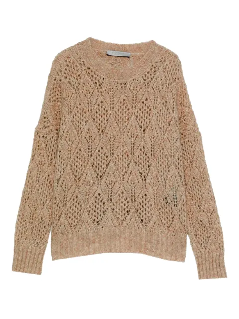 D.Exterior open-knit round-neck sweater