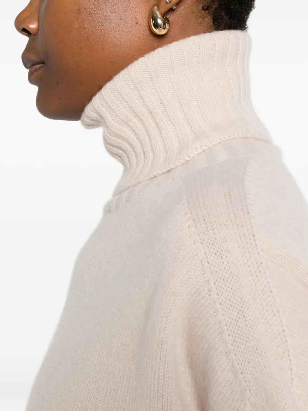 Roberto Collina Turtleneck Ribbed Sweater In Neutral