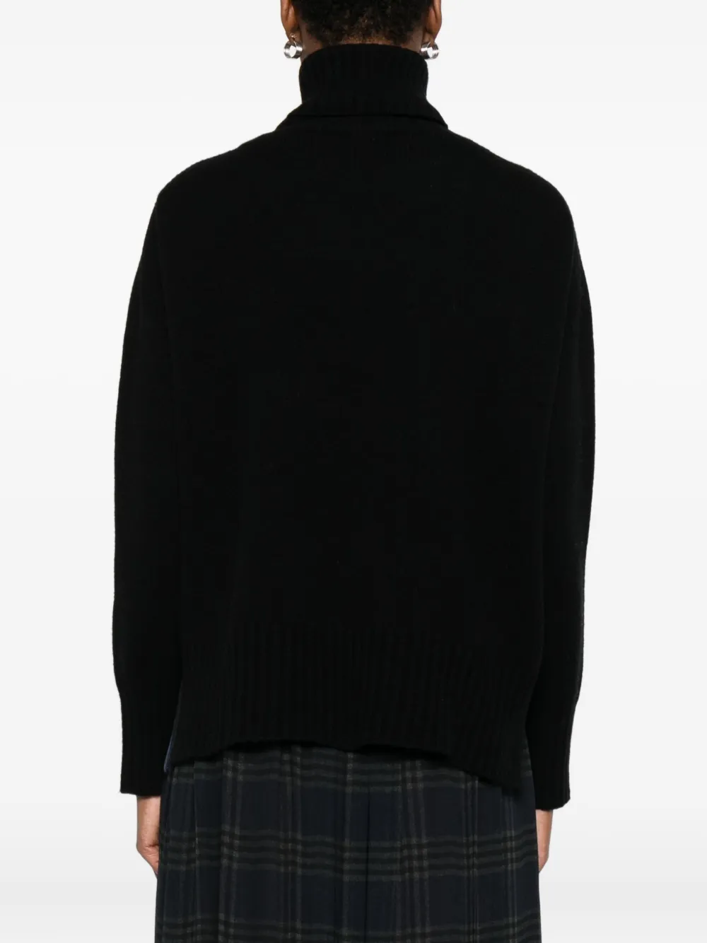 Roberto Collina Turtleneck Ribbed Sweater In Black