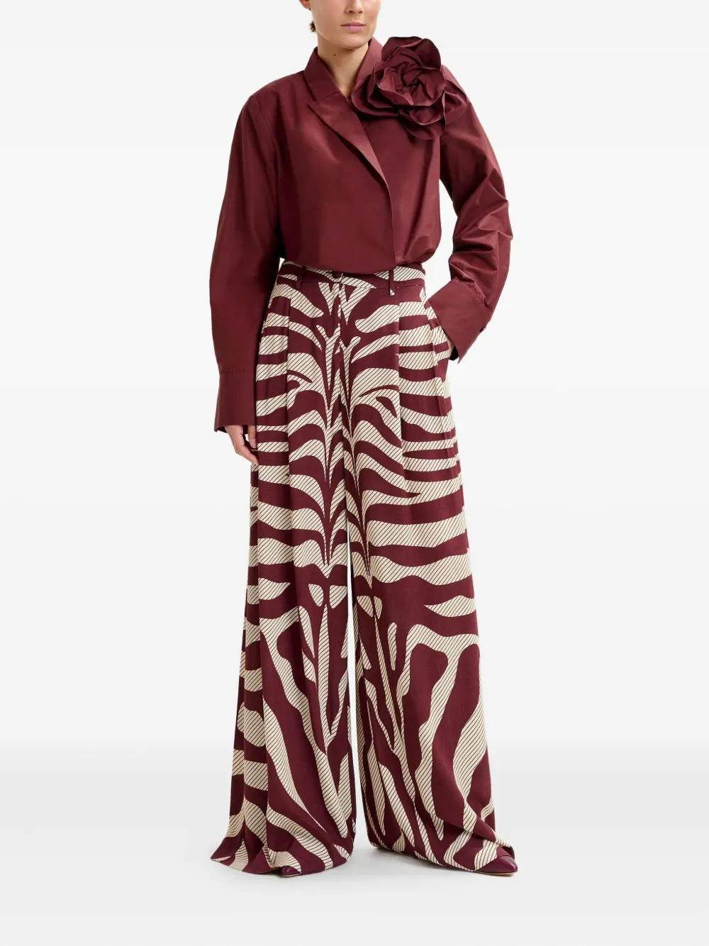 Essentiel Antwerp Blouse verfraaid met rozen - Rood
