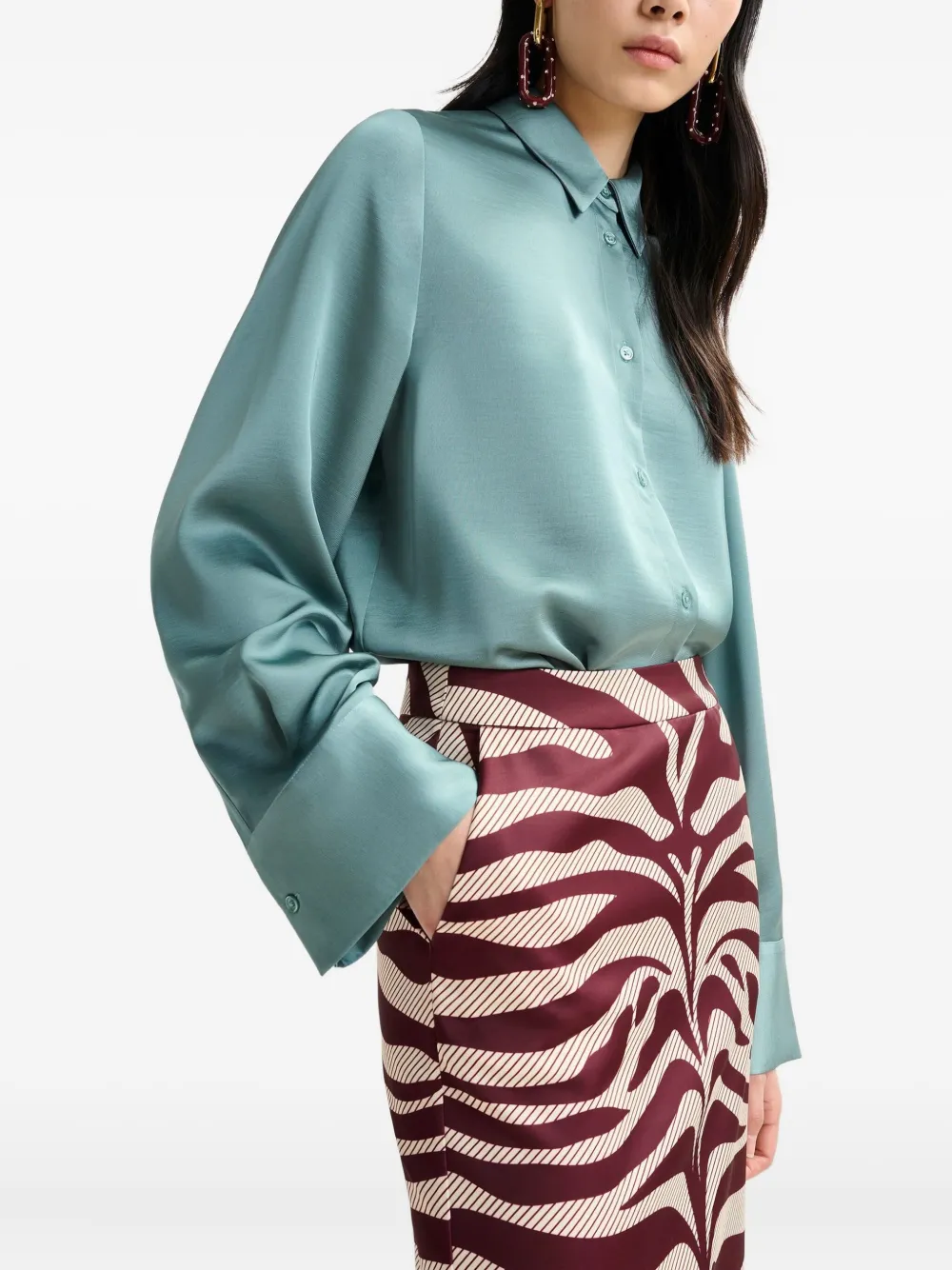 Essentiel Antwerp Long-sleeves Shirt In Green