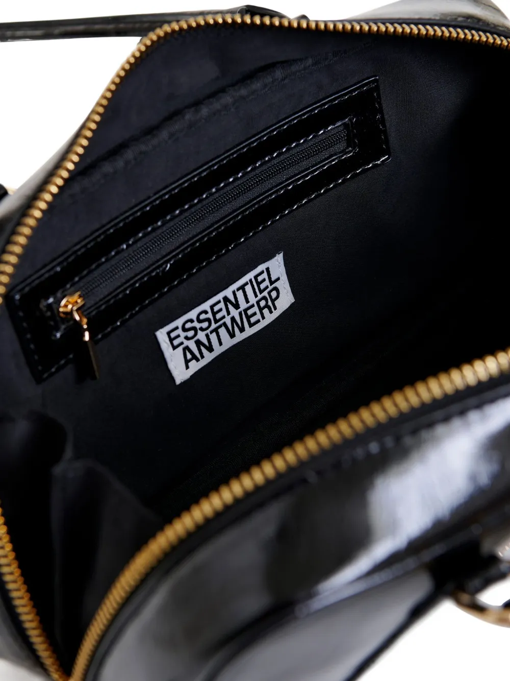 Essentiel Antwerp Izodiac Zip-fastening Shoulder Bag In Black