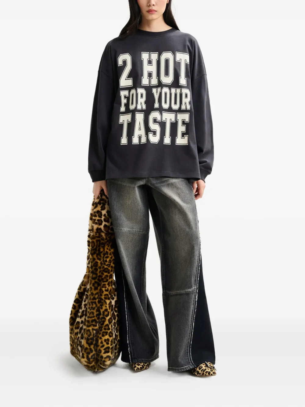 Essentiel Antwerp Letter-print T-shirt In Blue