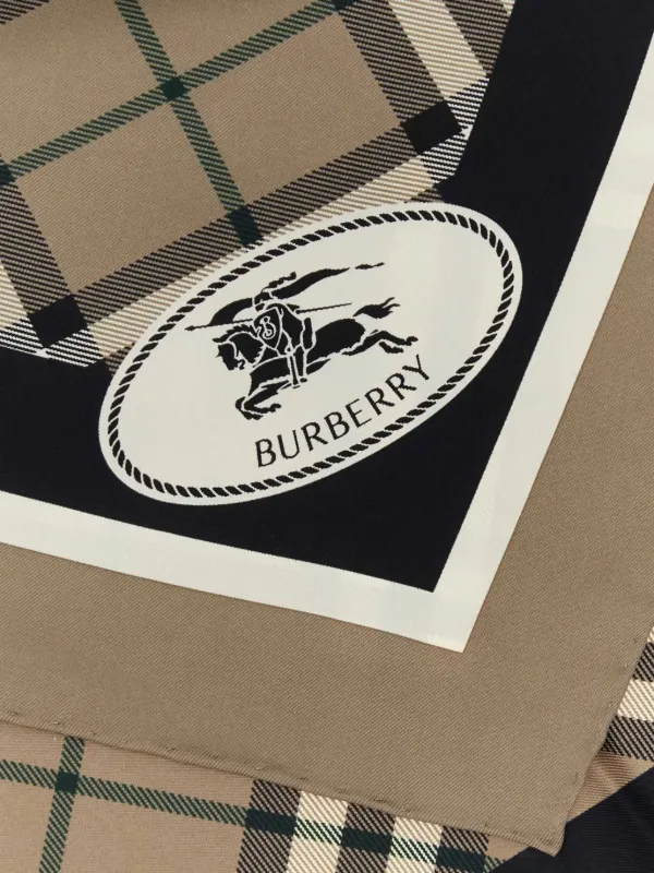 Burberry Foulard In Seta Con Motivo Vintage Check Marrone