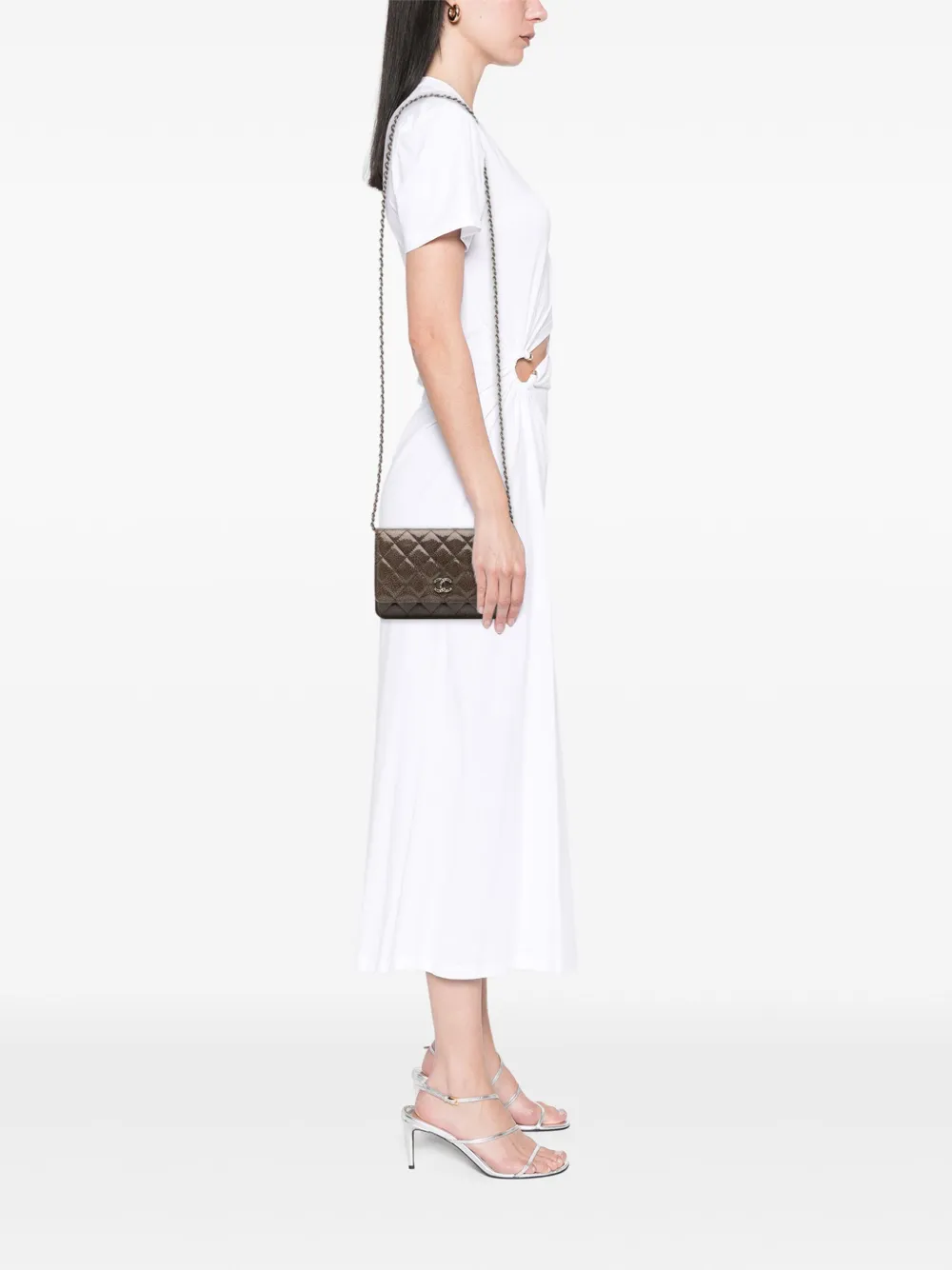 CHANEL Pre-Owned 2014 CC Quilted Shiny Crumpled Calfskin Wallet on Chain crossbody bag | Pre-Owned | Image 2