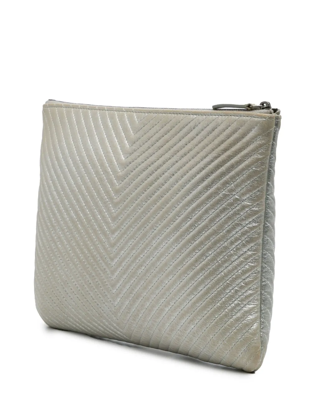 Pre-owned Chanel 2016-2017 Medium Metallic Chevron Calfskin O Case Clutch Bag In Silver
