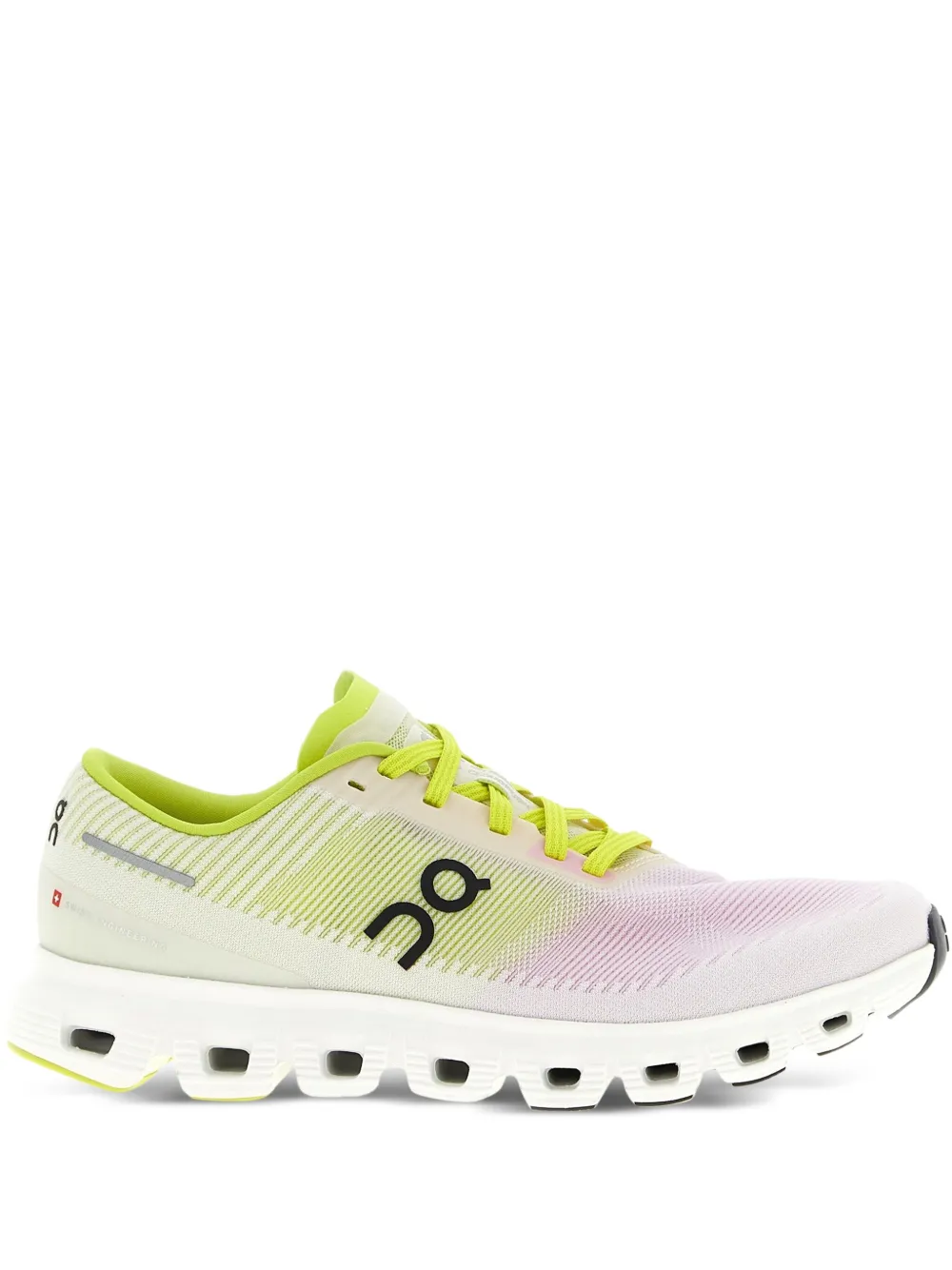 On Running Cloud 6 Push sneakers White