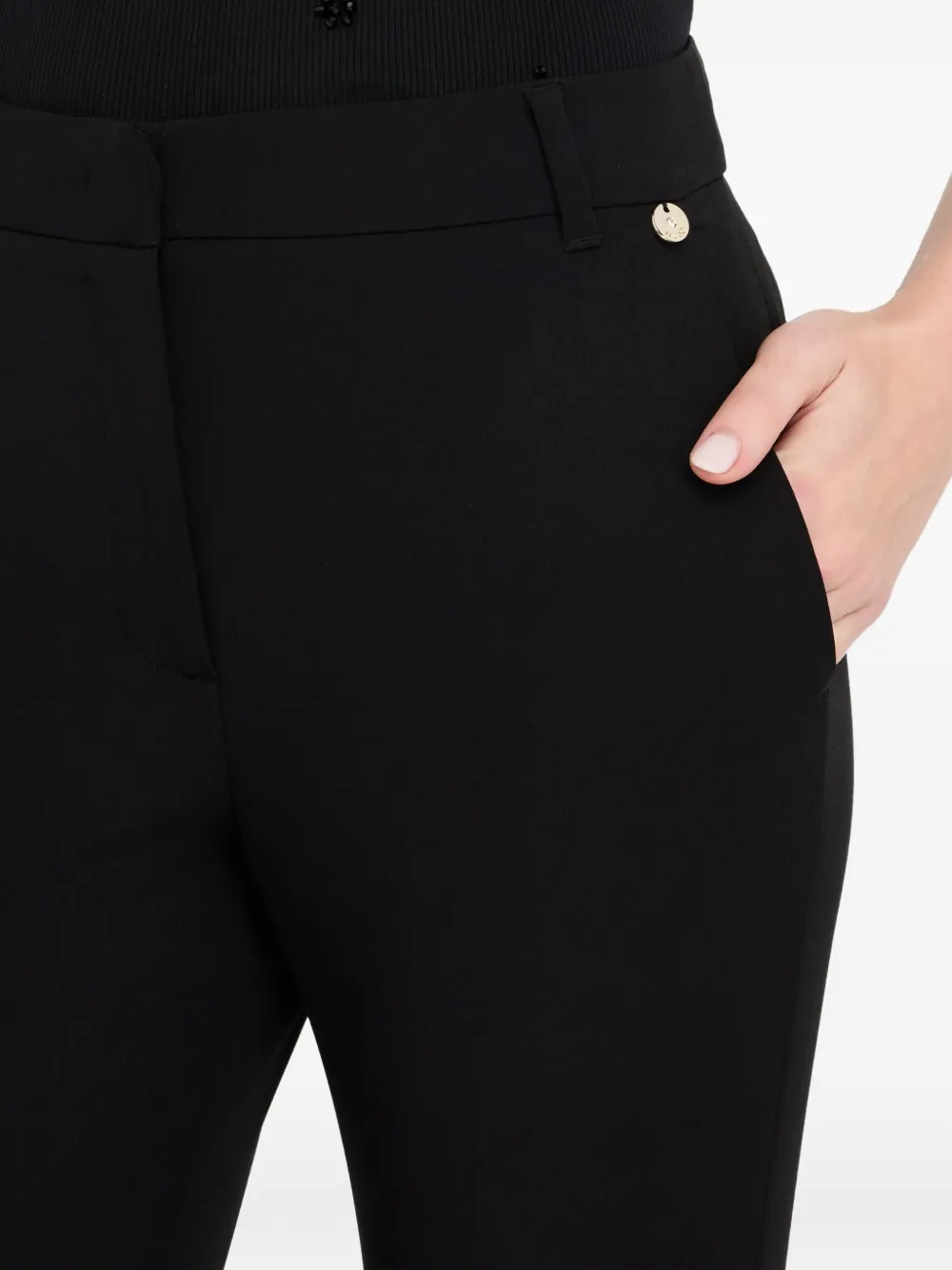 Liu •jo Cigarette Trousers In Black