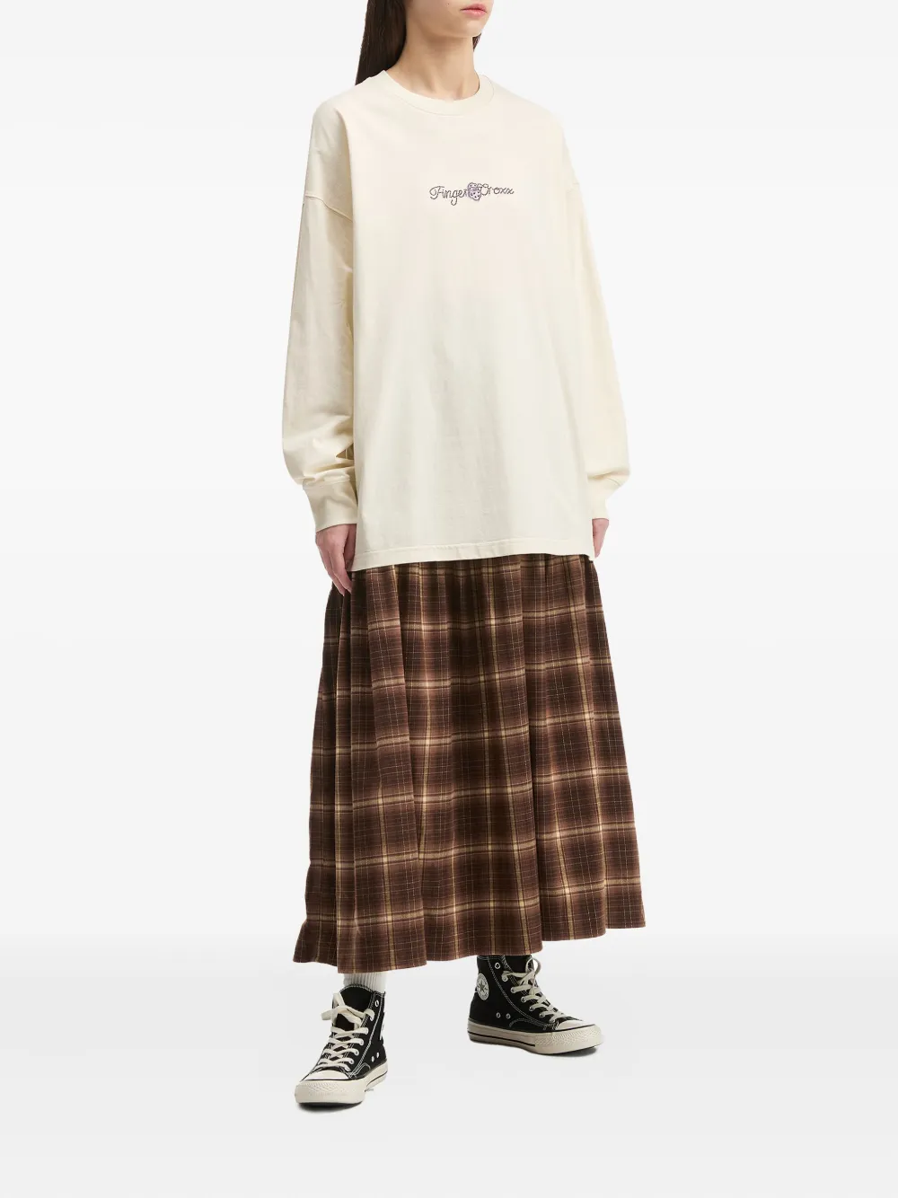 Fingercroxx Embroidered Long-sleeved T-shirt In Neutral