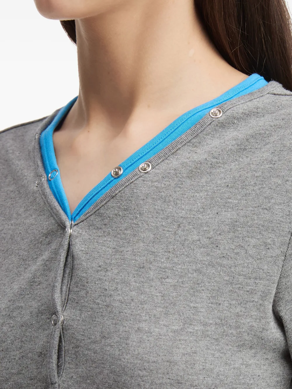 Tout A Coup V-neck Long-sleeves T-shirt In Gray