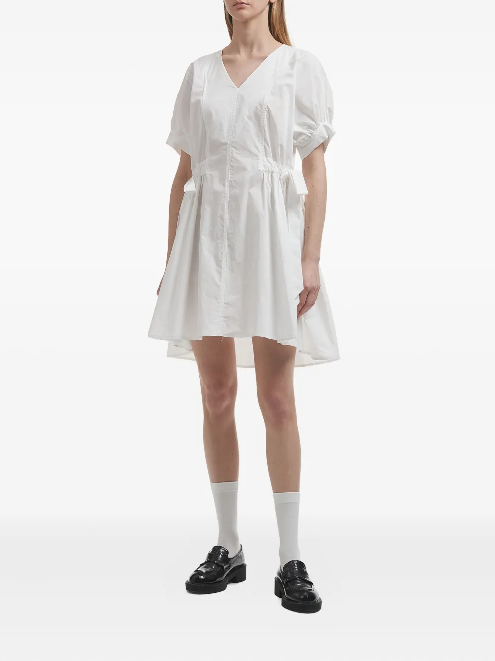 b+ab Mini-jurk met pofmouwen en V-hals Wit