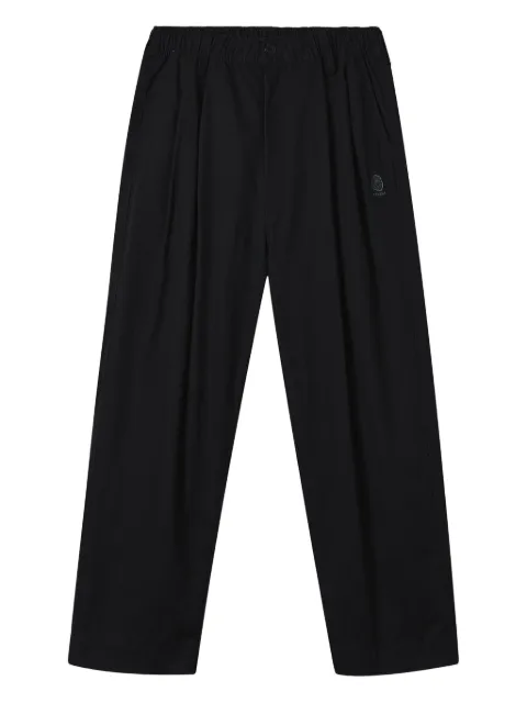 FINGERCROXX pleated logo trousers