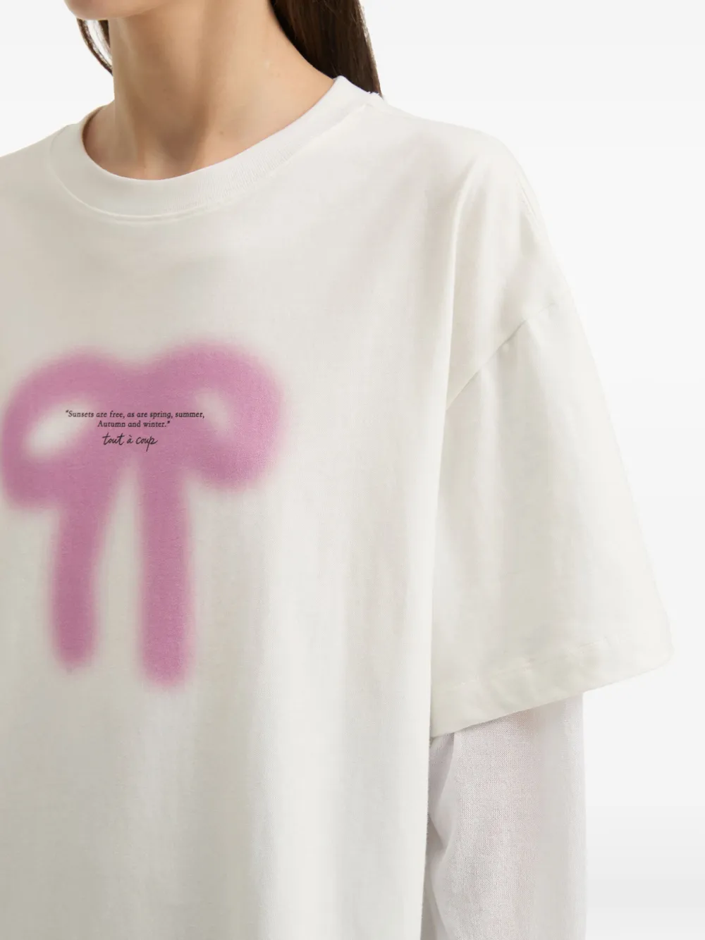 Tout A Coup Bow-print T-shirt In White