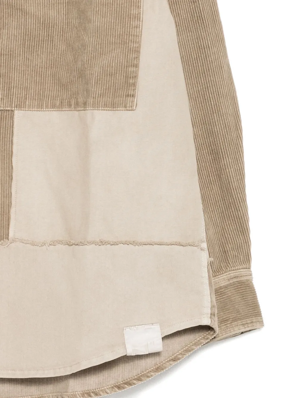 izzue Overhemd met logopatch Beige