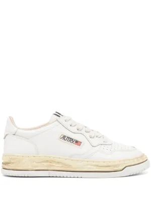 Comme Des Garçons Girl x Mizuno polka-dot Trainers | White | FARFETCH
