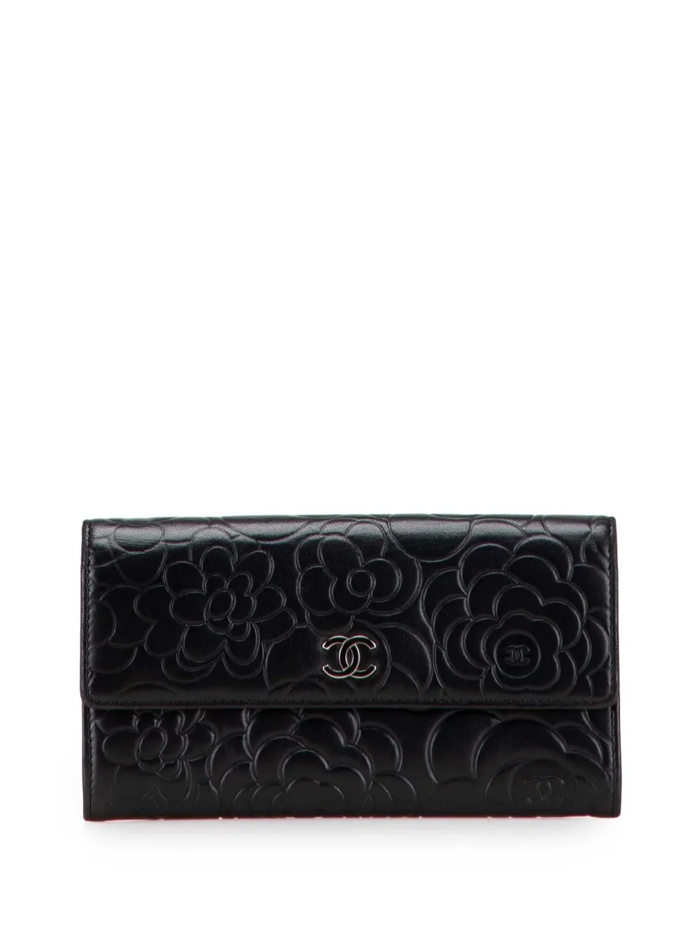 CHANEL Pre-Owned 2015-2016 CC Embossed Calfskin Camellia Flap Wallet CHANEL Pre-Owned 2015-2016 CC Embossed Calfskin Camellia Flap Wallet