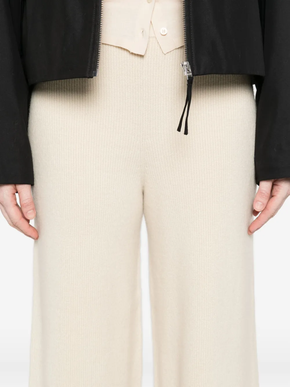 JOSEPH Geribbelde broek Beige