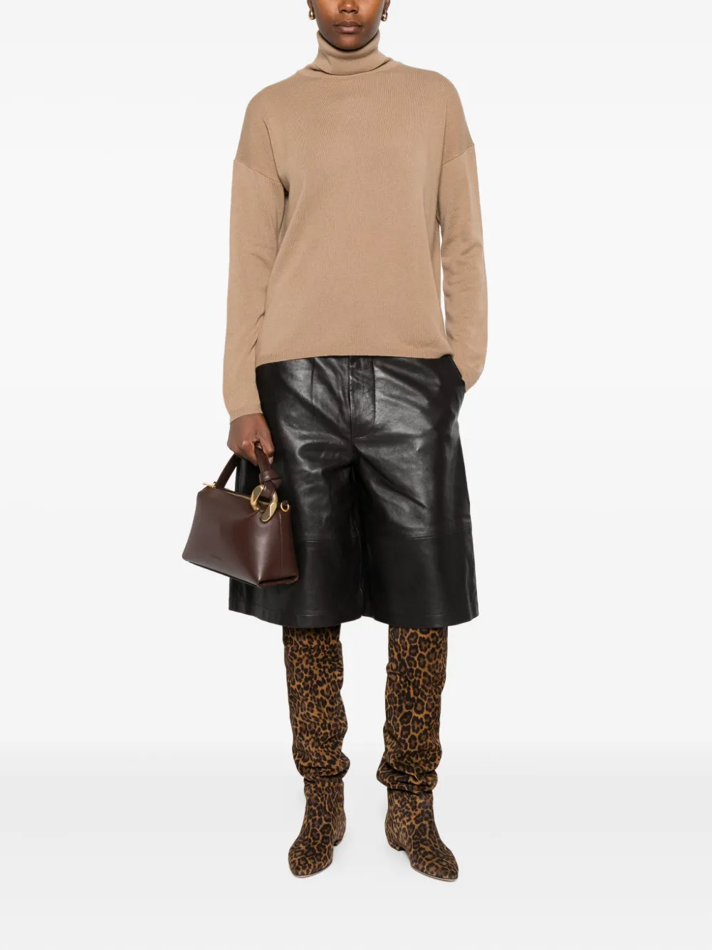 Allude turtleneck long-sleeve sweater | Knitted Sweaters | Image 2