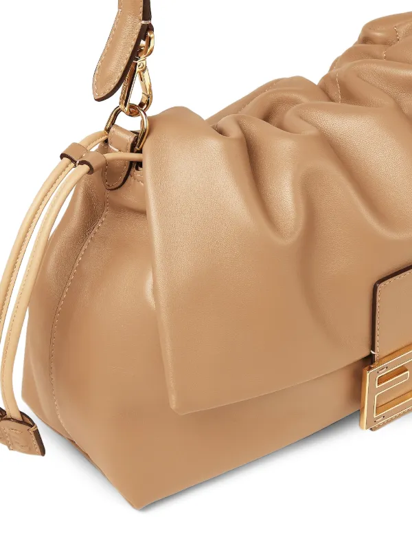 FENDI Mamma Baguette Large Bag | Brown | FARFETCH