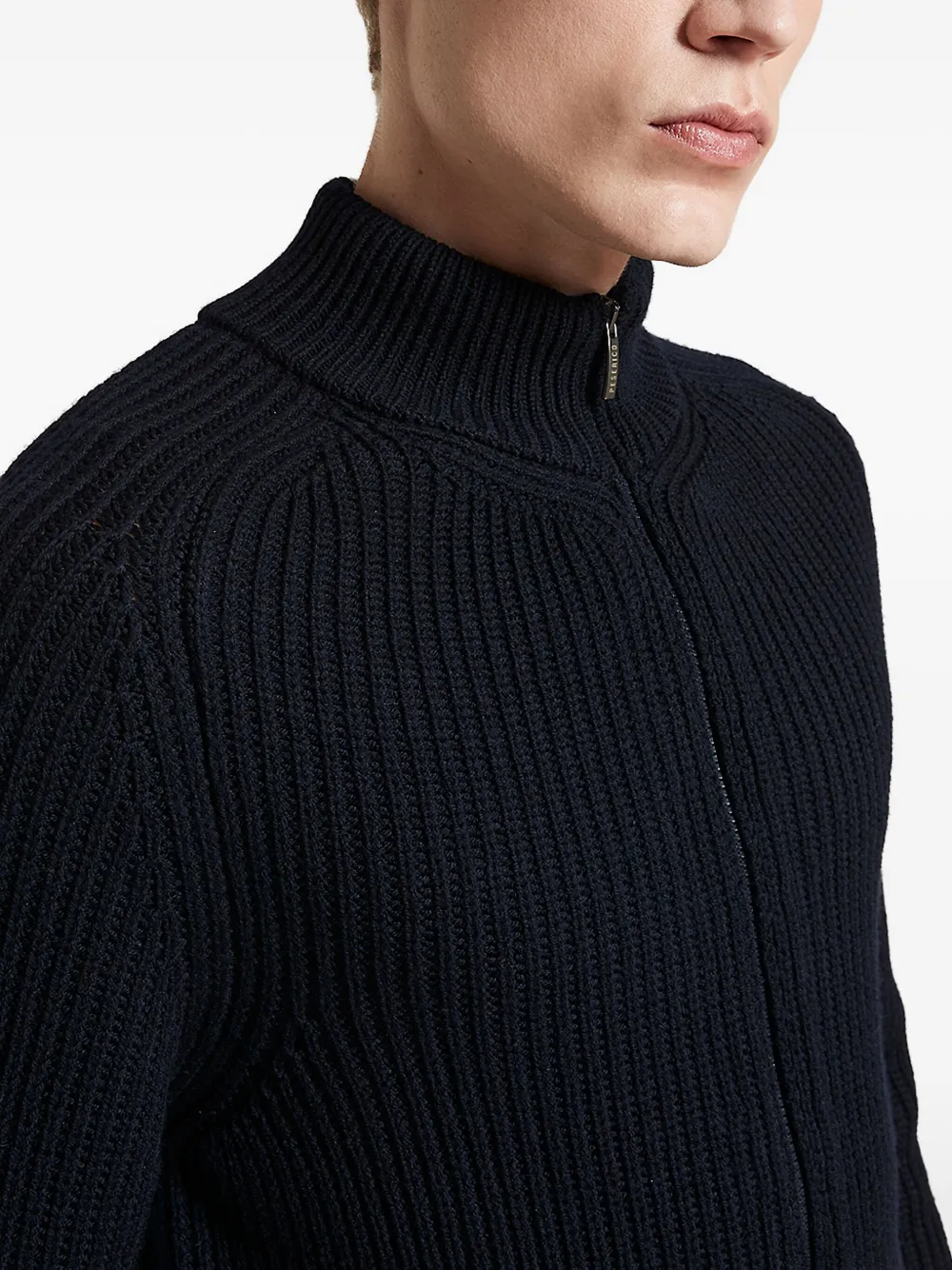 Peserico Ribbed Zip-up Cardigan In Black