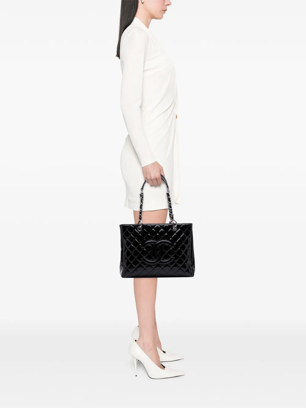 CHANEL Pre-Owned 2009-2010 Patent Grand Shopping tote bag | Pre-Owned | Image 2