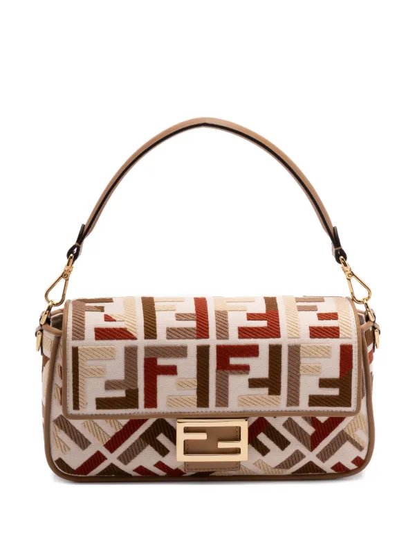 FENDI モノグラム バゲット ショルダーバッグ M | ニュートラル