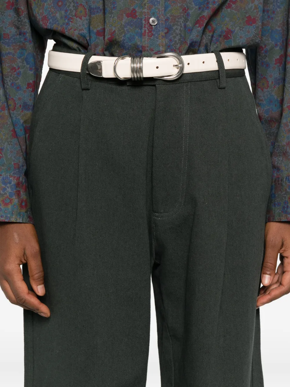 6397 Geplooide broek Grijs