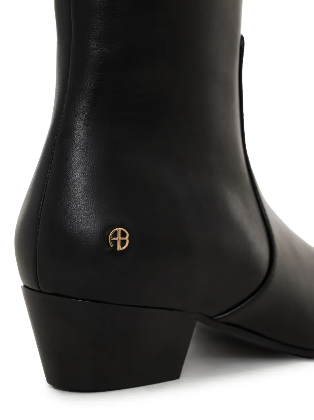 ANINE BING Laarzen met puntige neus en lage hak Zwart