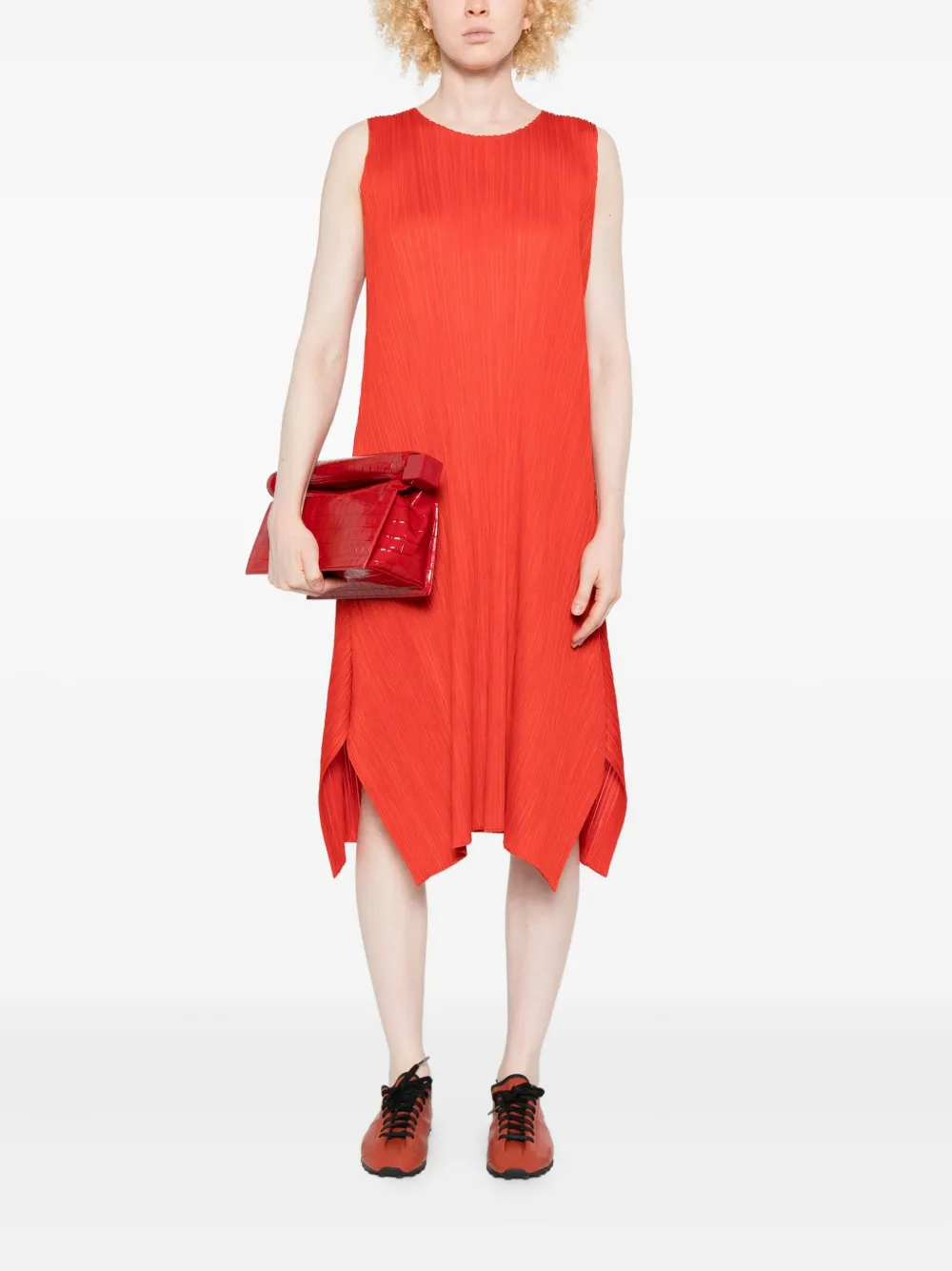 Pleats Please Issey Miyake pleated sleeveless midi dress - Rood