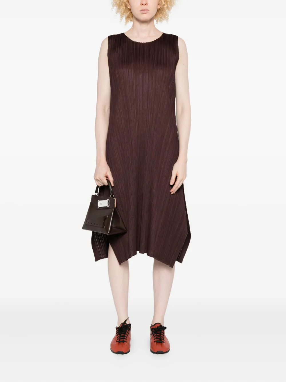 Pleats Please Issey Miyake Monthly Colors: July pleated-sleeveless midi dress - Bruin