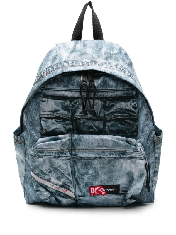 ま*う様 【新品・タグ付き】DIESEL × EASTPAK デニムプリント バ ディーゼルがイーストパックと初コラボ トロンプルイユデニム