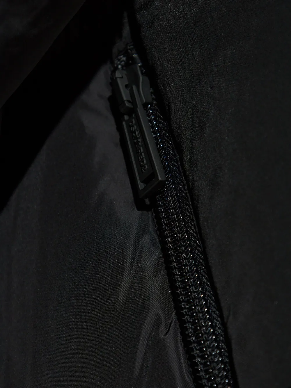 Dsquared2 フーデッド キルティングコート In Black