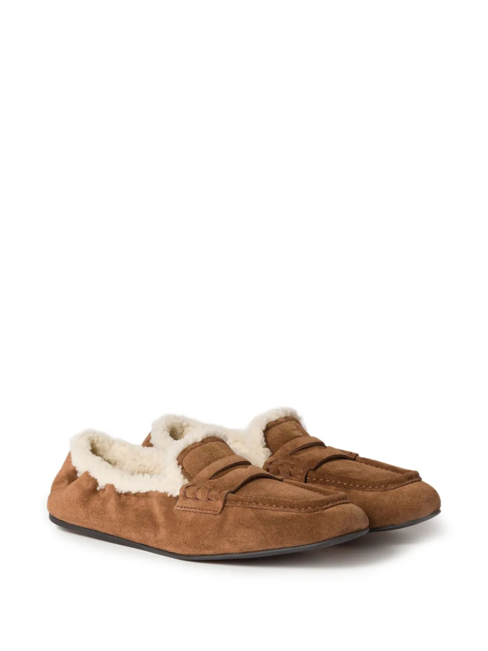 Miu Miu Suède loafers met logodetail - Bruin