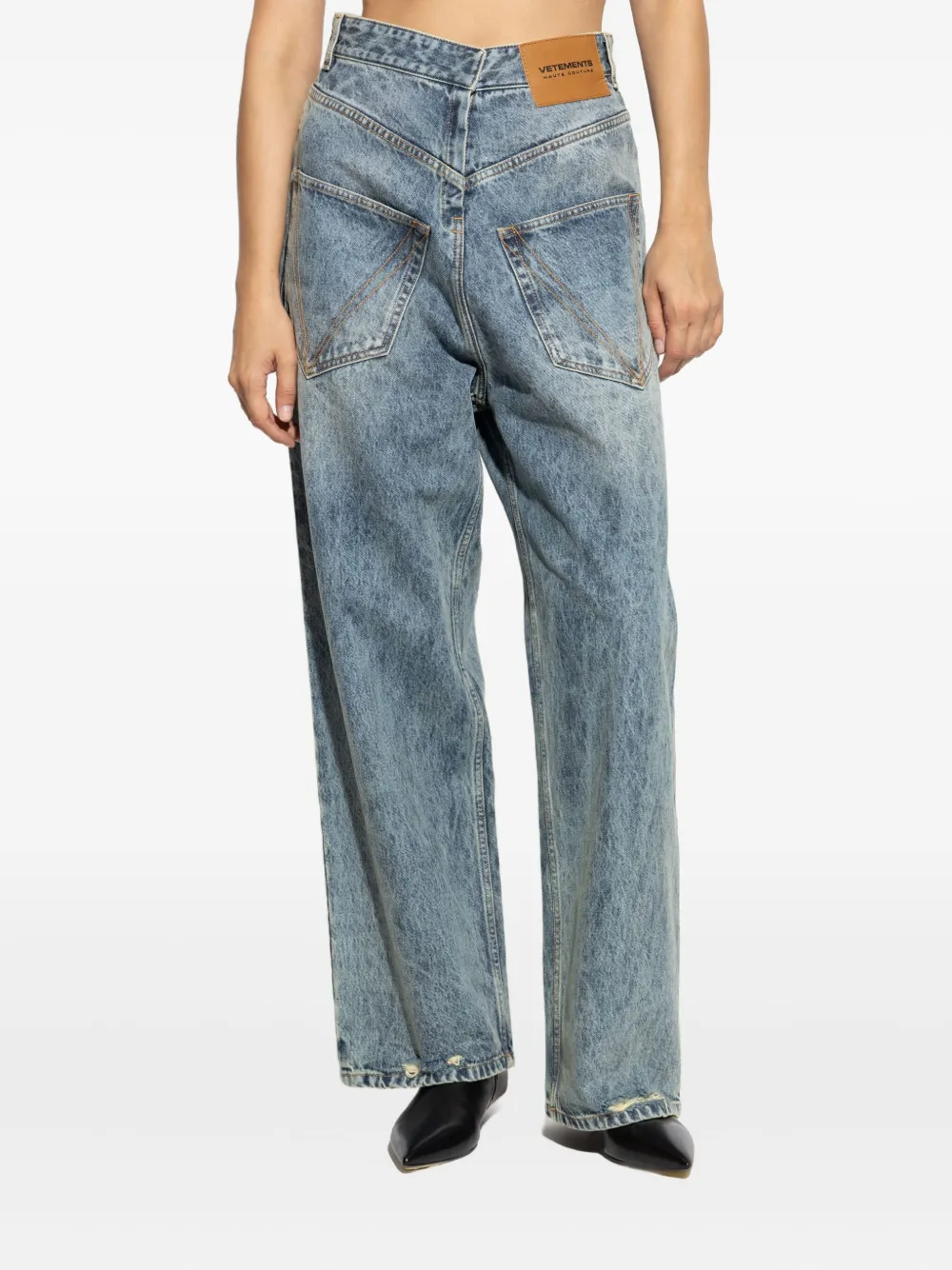 Vetements Distressed V-yoke Jeans In Blue