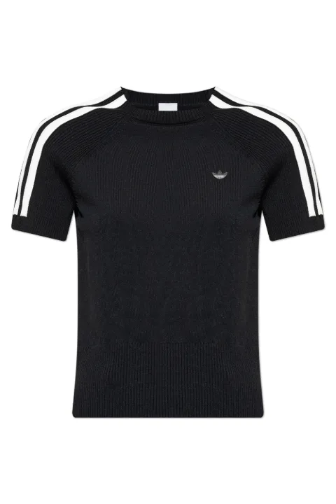 adidas top de canalé con detalle del logo